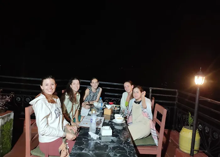 Hotel High Ground Inn Sarangkot
